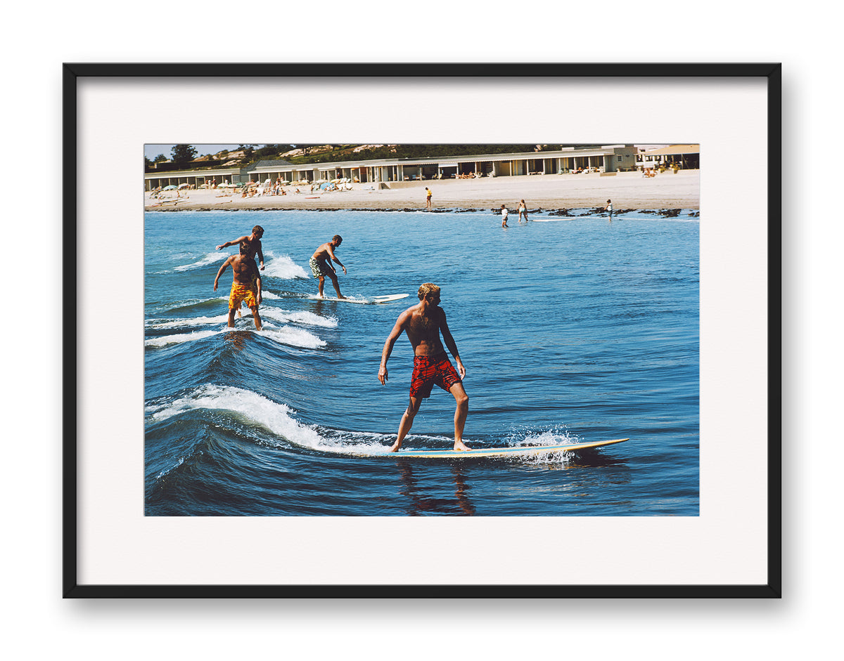 Surfing Brothers