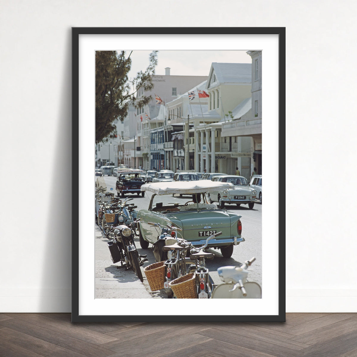 Slim Aarons - bermuda street scene - Photography - Getty Images