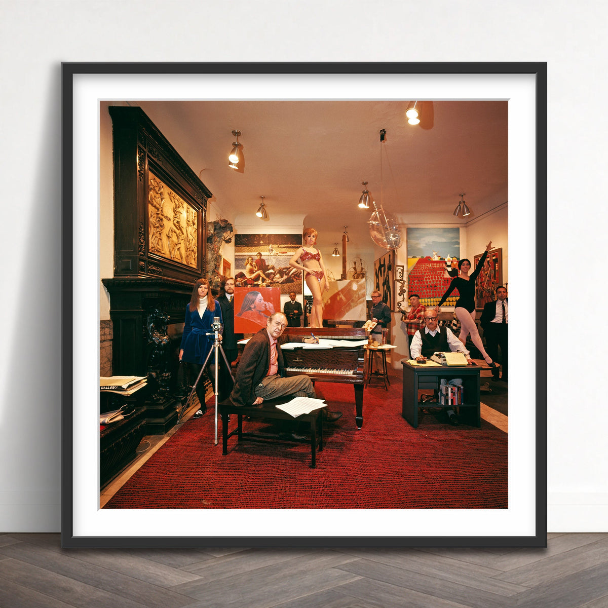 Slim Aarons - bohemias barracks - Photography - Getty Images