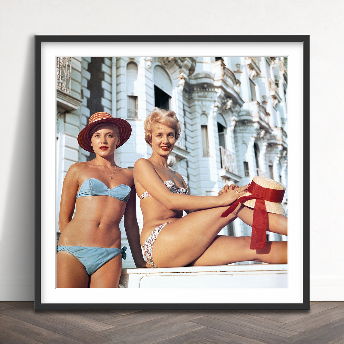 Slim Aarons - cannes cannes girls - Photography - Getty Images