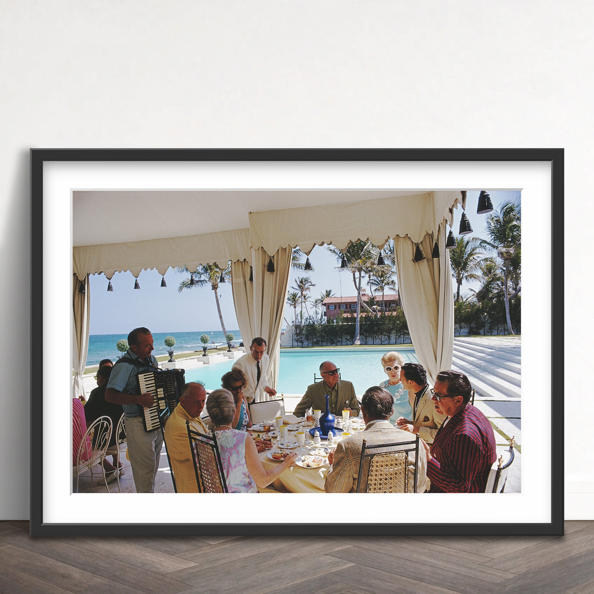 Slim Aarons - dining at wilmots - Photography - Getty Images