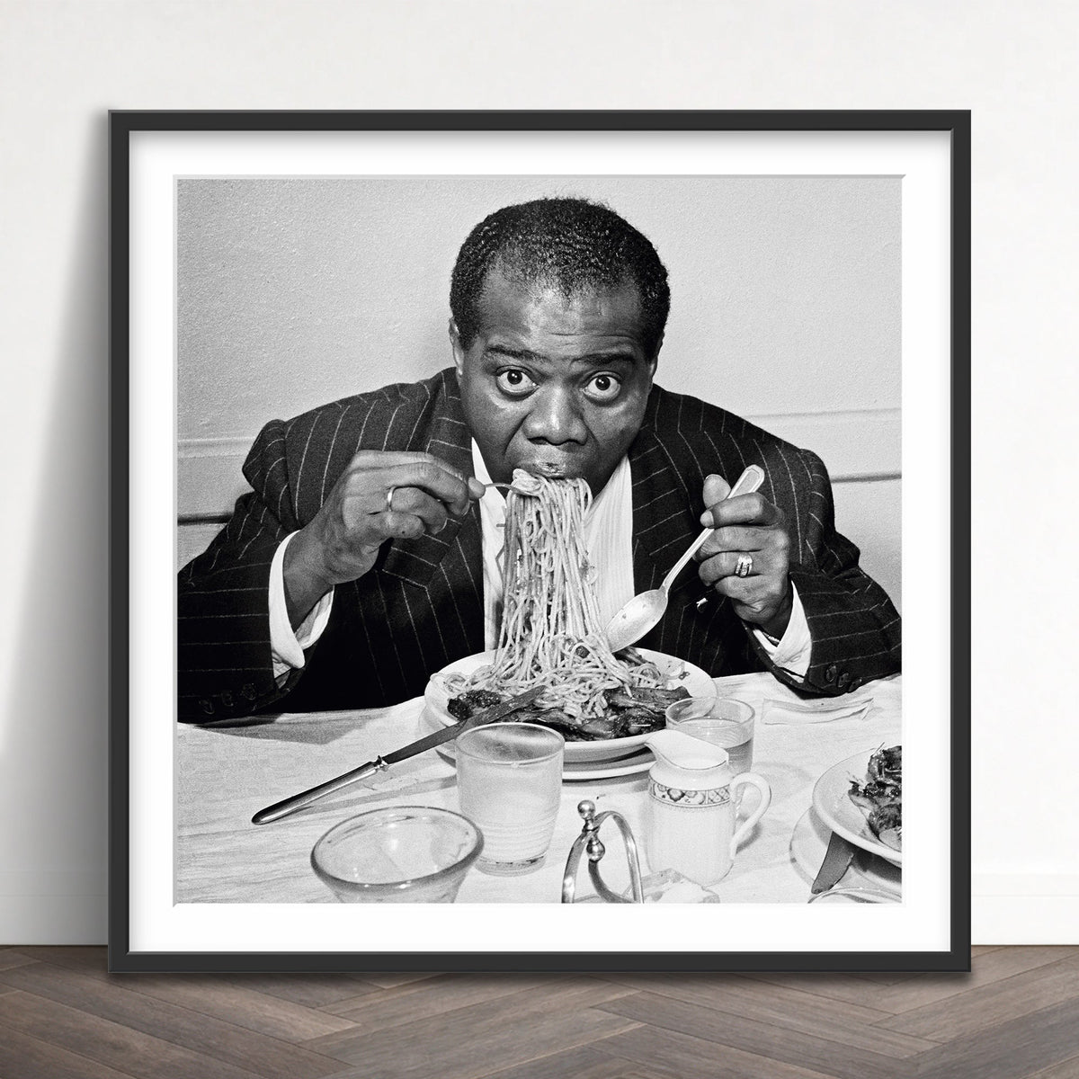 Slim Aarons - dinner jazz - Photography - Getty Images