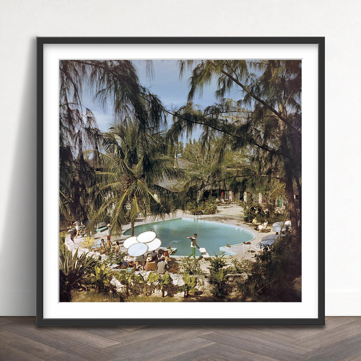 Slim Aarons - french leave hotel - Photography - Getty Images