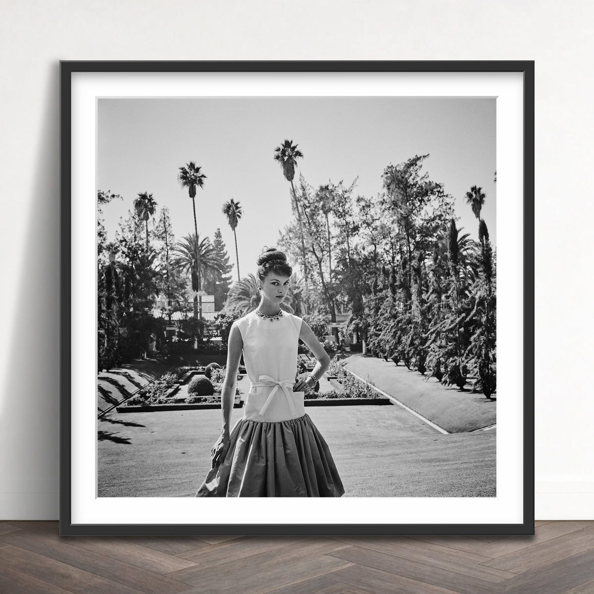 Slim Aarons - gretchen van de kamp ward in gustave tassell - Photography - Getty Images