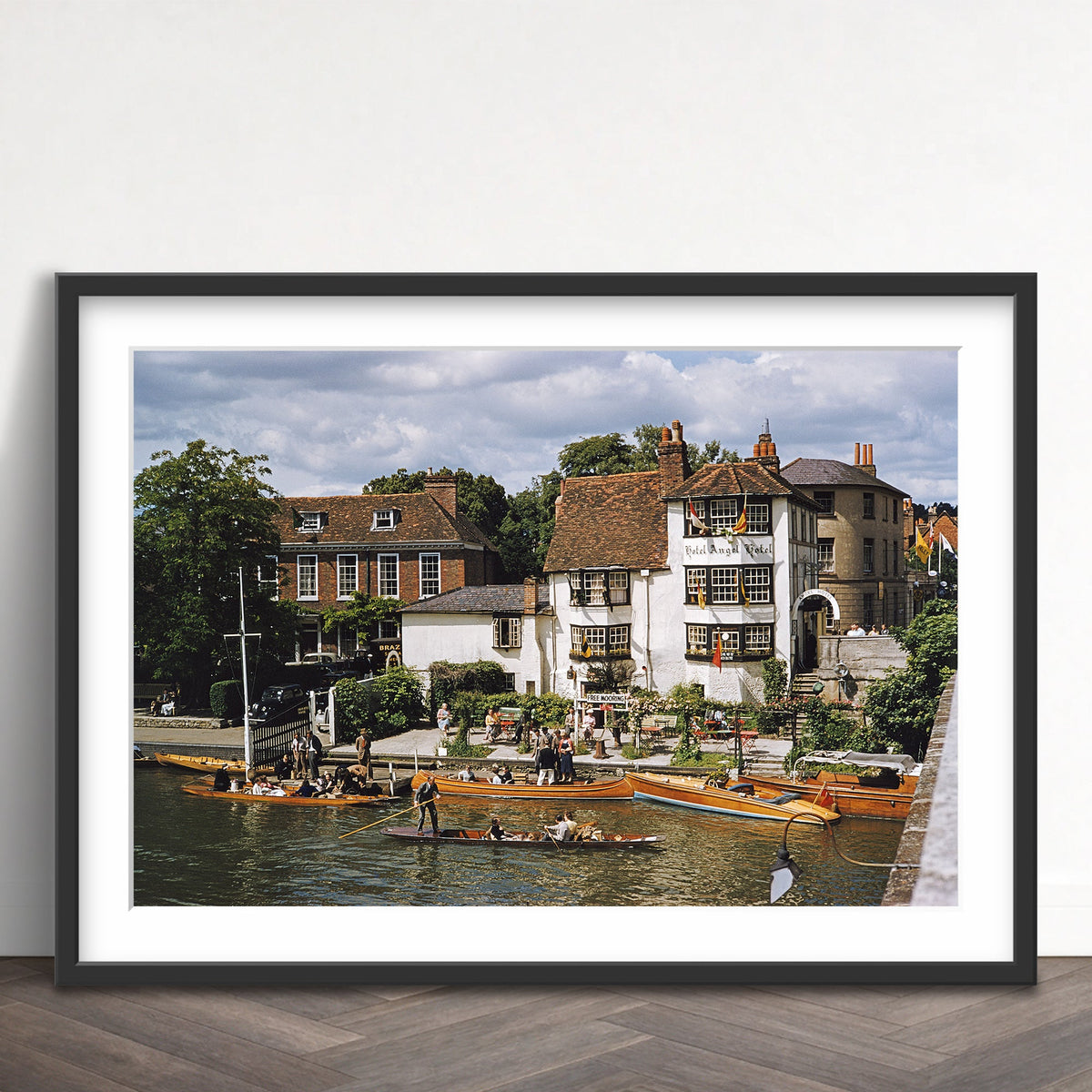 Slim Aarons - henley regatta - Photography - Getty Images