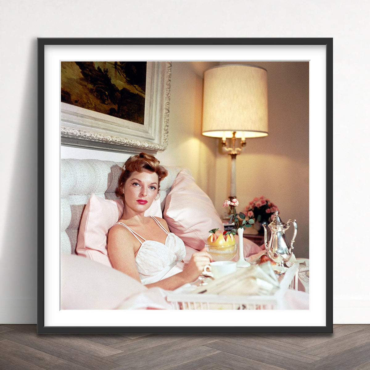 Slim Aarons - julie london - Photography - Getty Images