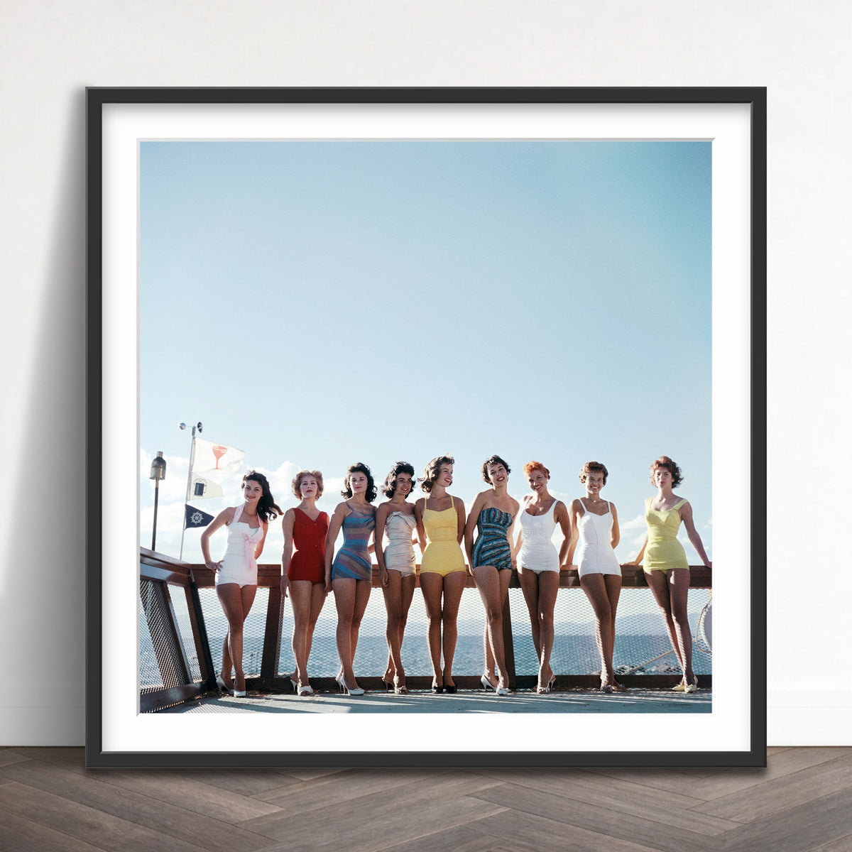 Slim Aarons - lake tahoe ladies - Photography - Getty Images