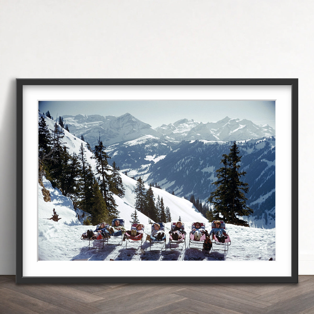 Slim Aarons - lounging in gstaad - Photography - Getty Images