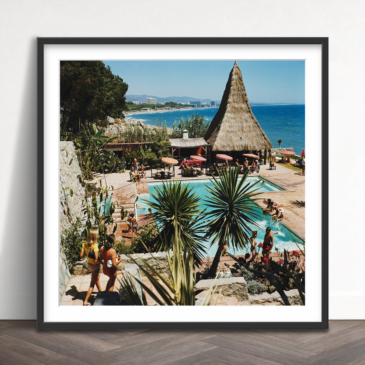 Slim Aarons - marbella club - Photography - Getty Images