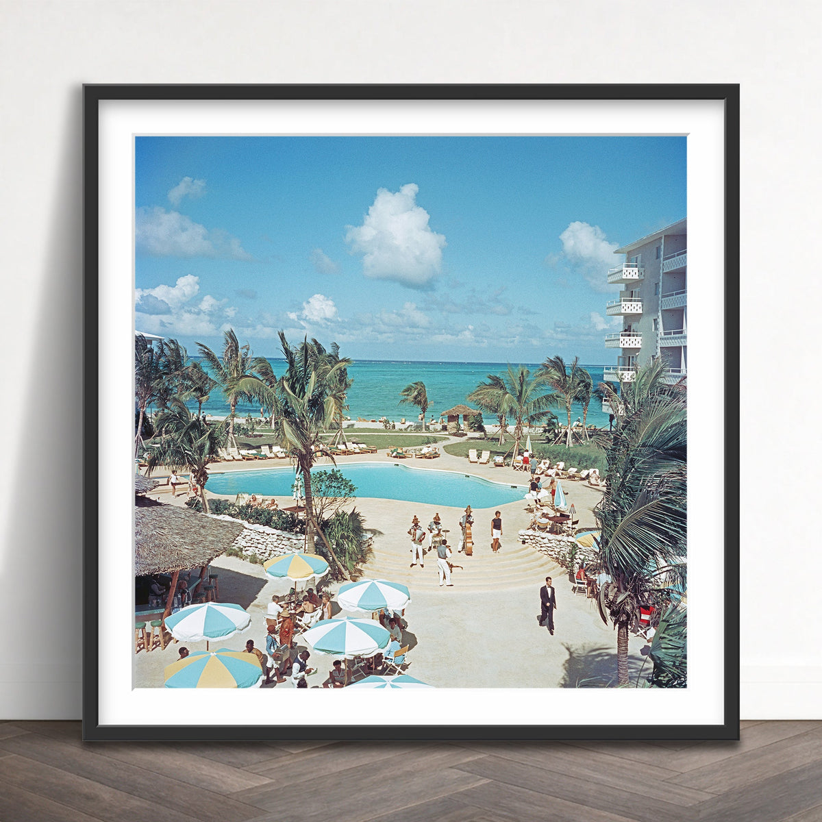 Slim Aarons - nassau beach hotel - Photography - Getty Images