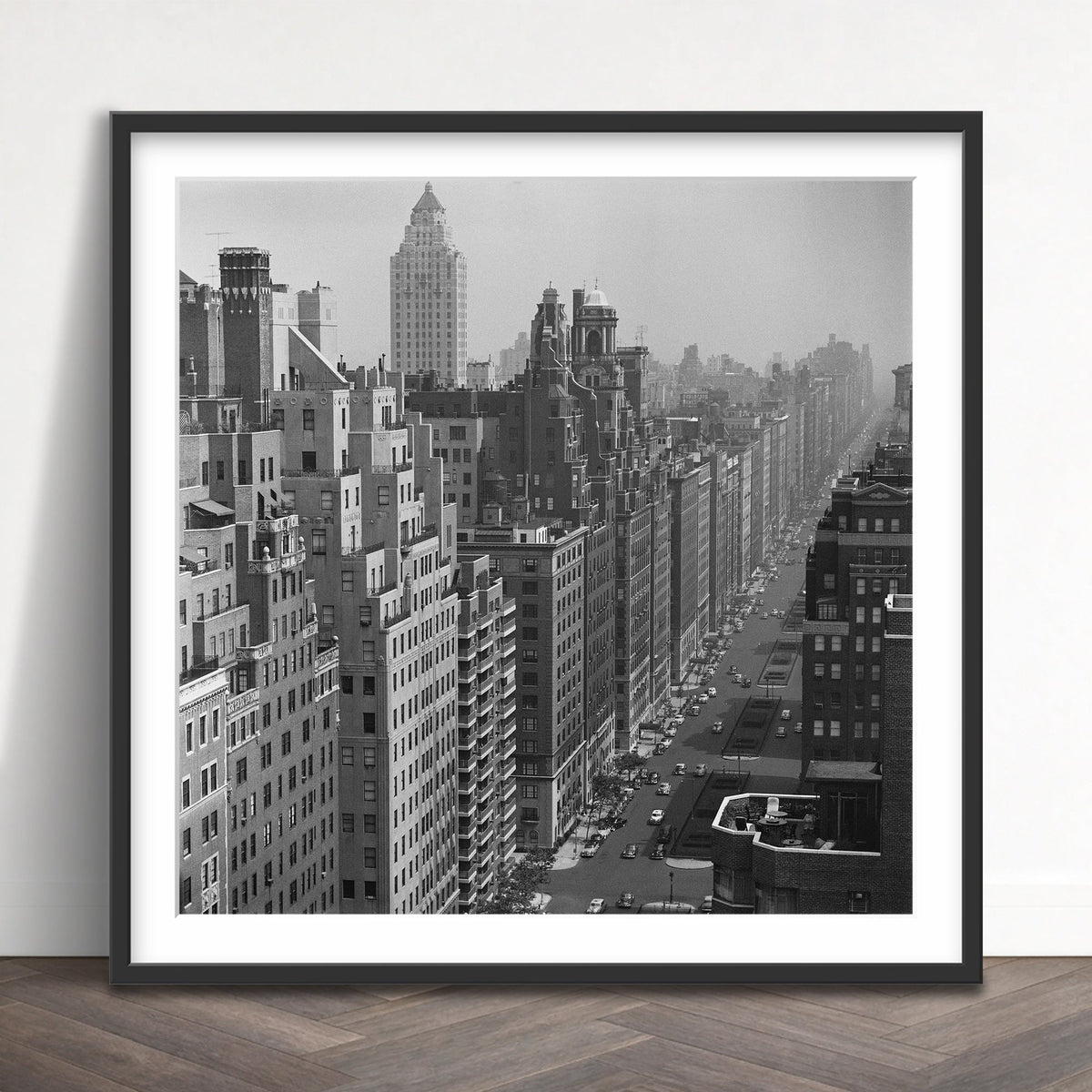 Slim Aarons - park avenue 3 - Photography - Getty Images