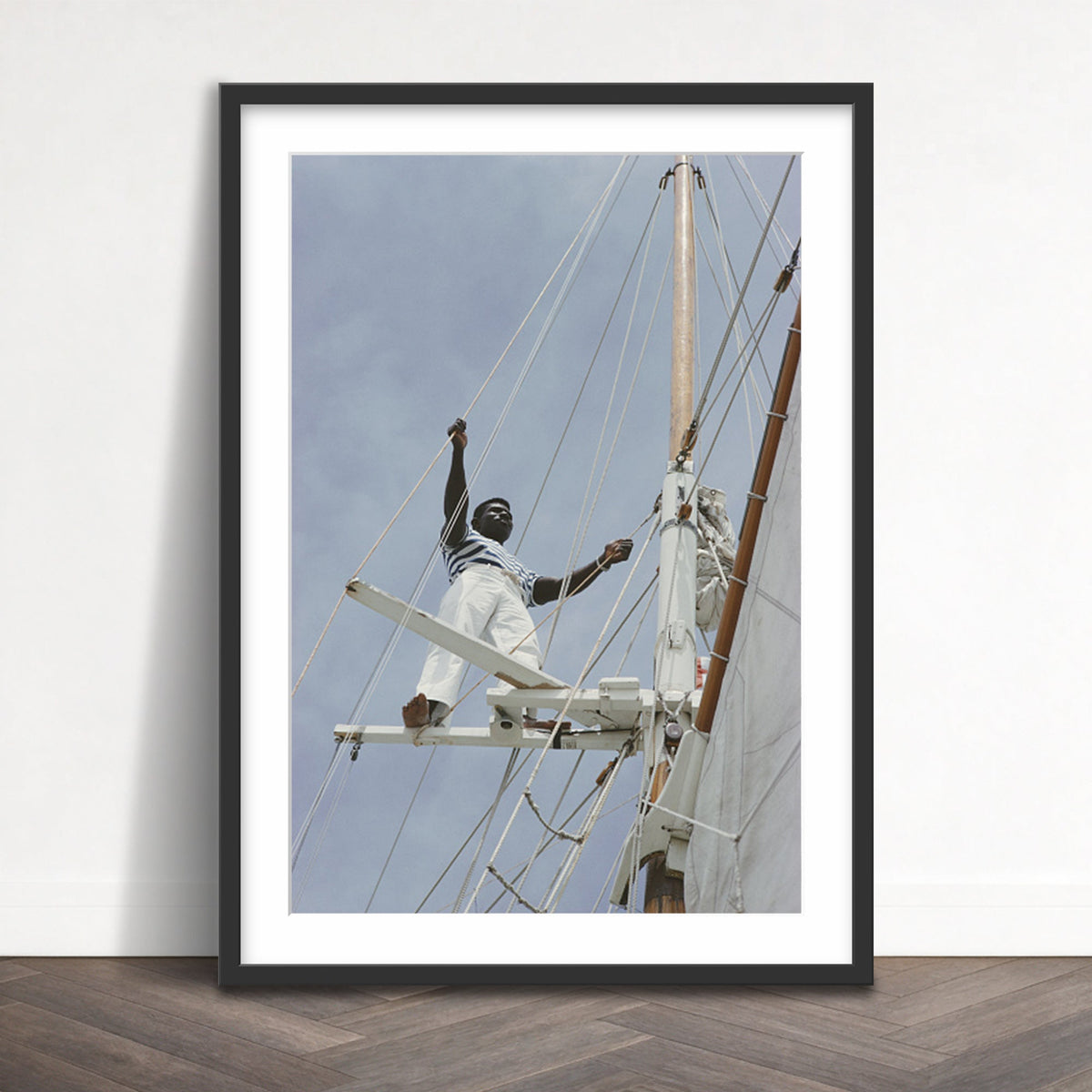 Slim Aarons - sailing in lyford cay - Photography - Getty Images