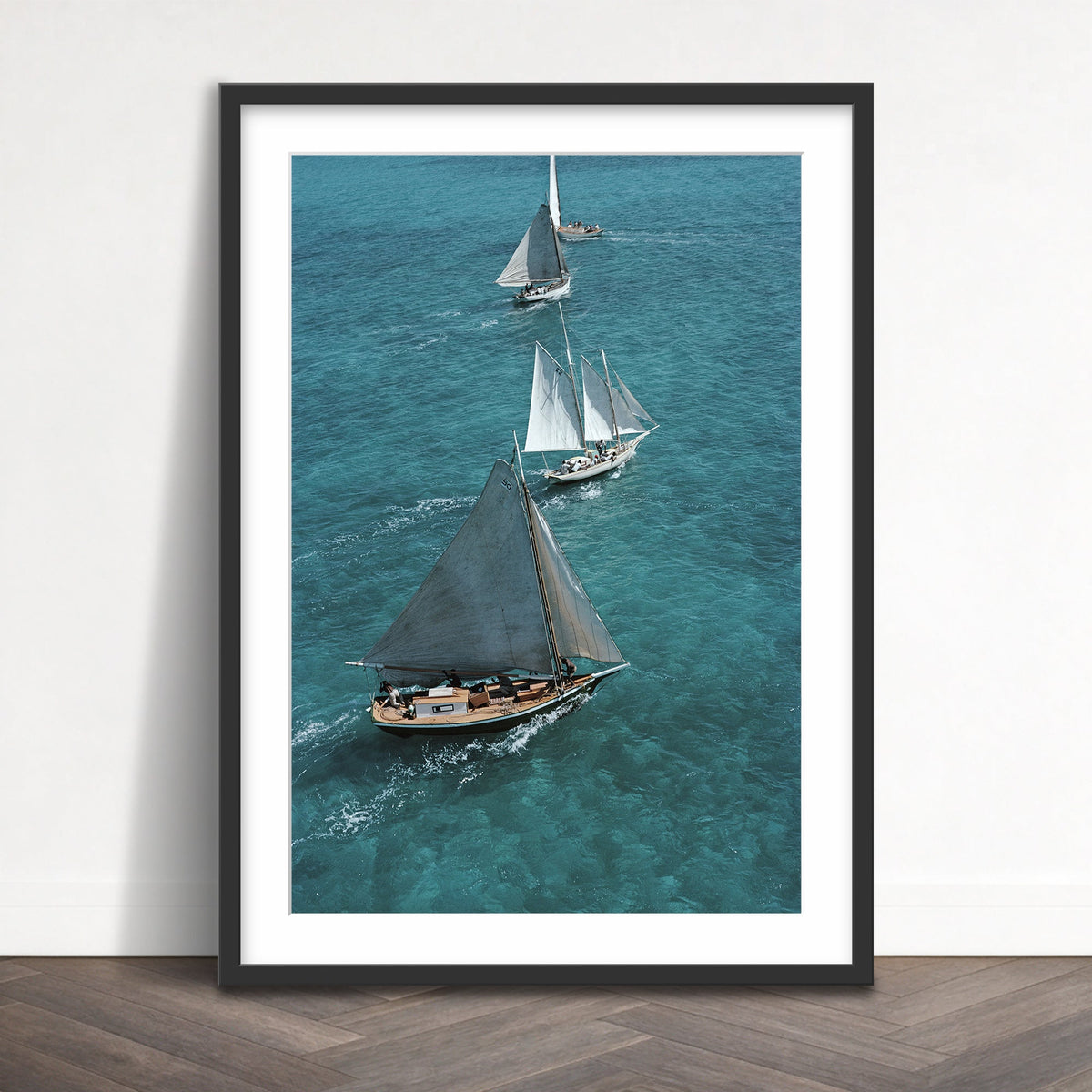 Slim Aarons - sailing in the bahamas - Photography - Getty Images