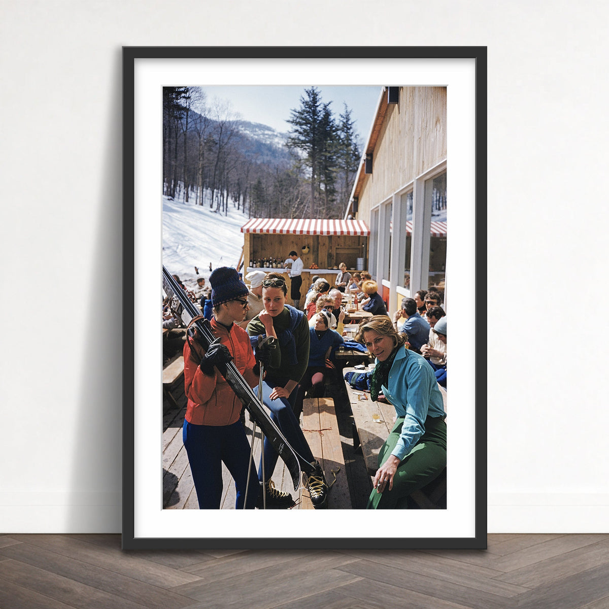 Slim Aarons - ski fashion at sugarbush - Photography - Getty Images