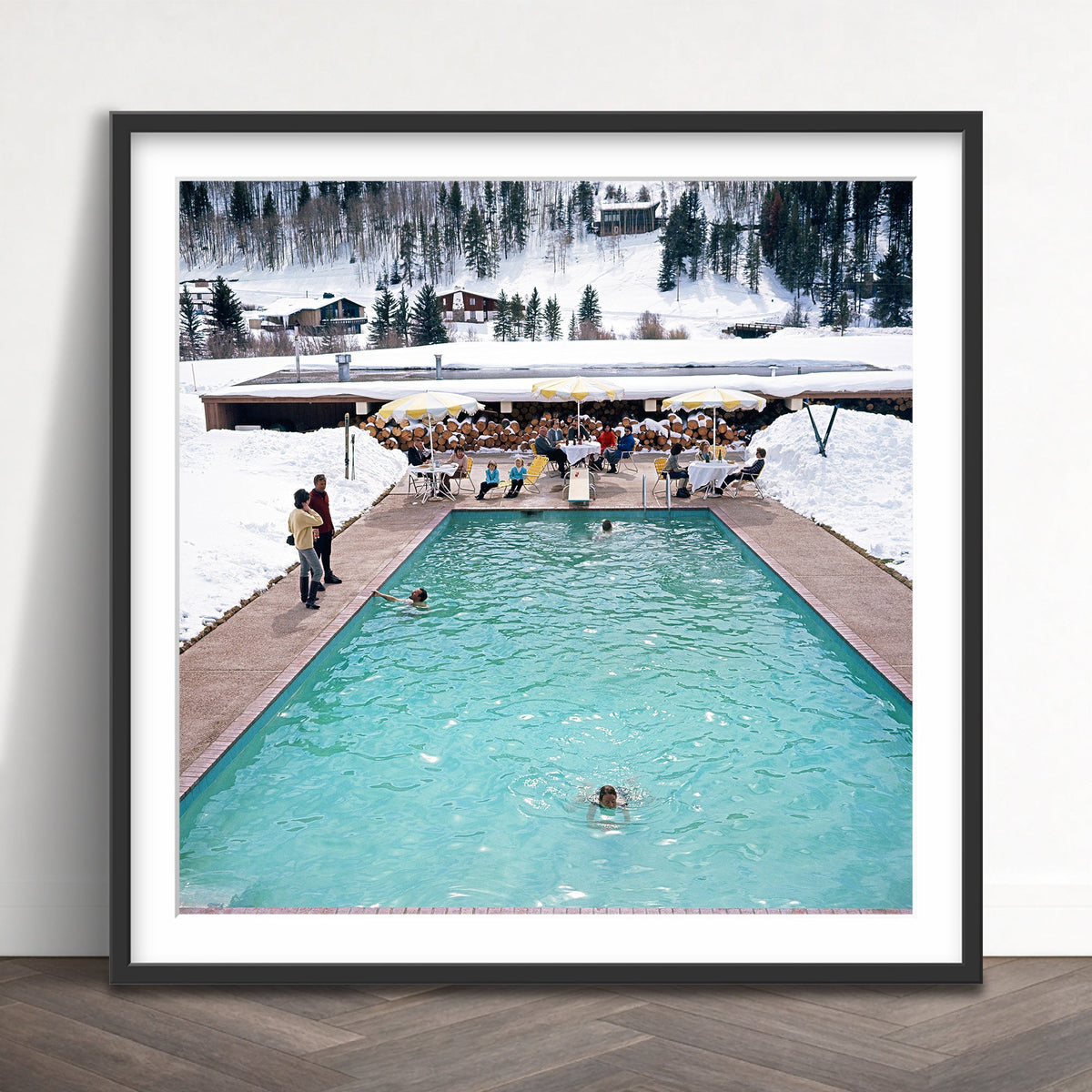 Slim Aarons - snow round the pool - Photography - Getty Images