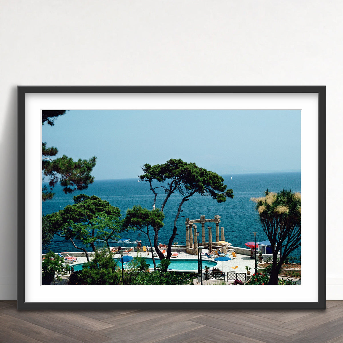 Slim Aarons - taormina - Photography - Getty Images