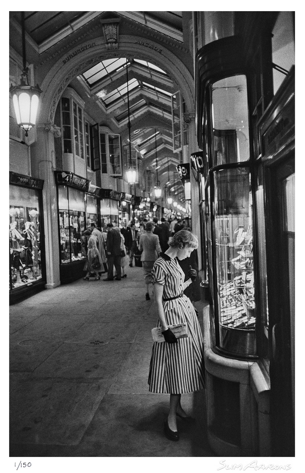 burlington arcade - Slim Aarons - Limited Edition - Estate Stamped - Photography - Getty Images