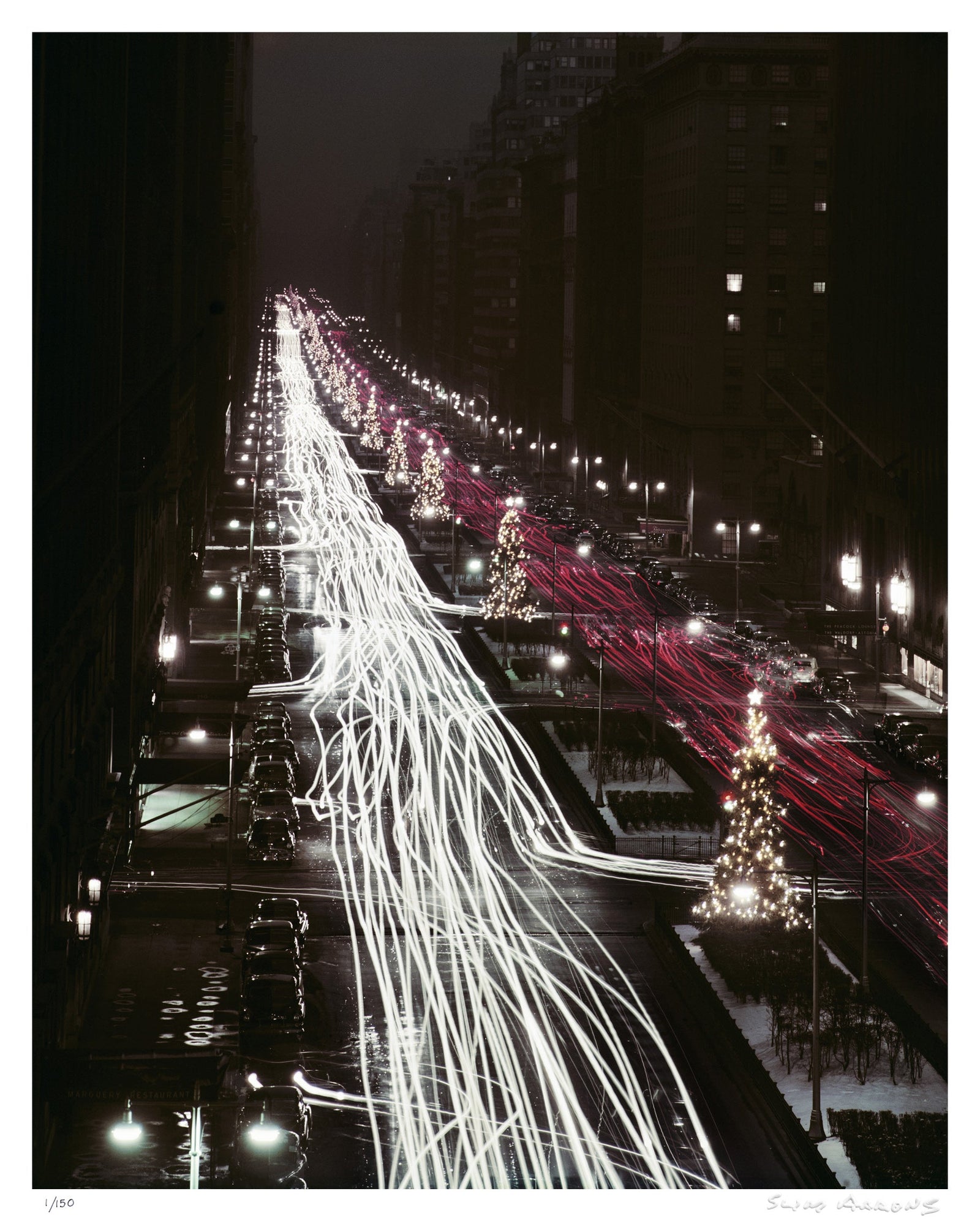 christmas traffic - Slim Aarons - Limited Edition - Estate Stamped - Photography - Getty Images