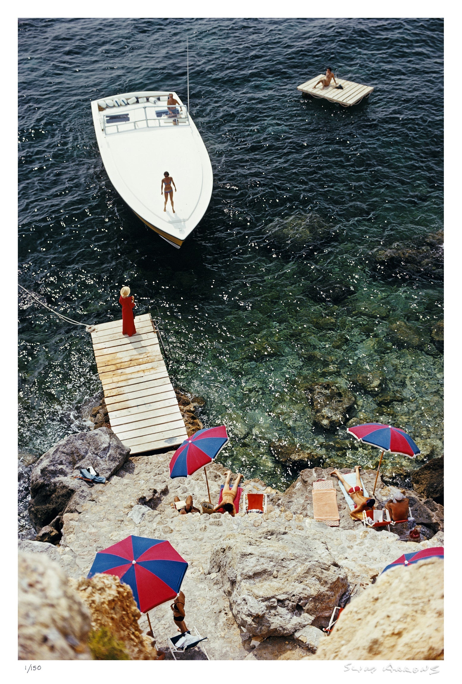 coming ashore - Slim Aarons - Limited Edition - Estate Stamped - Photography - Getty Images