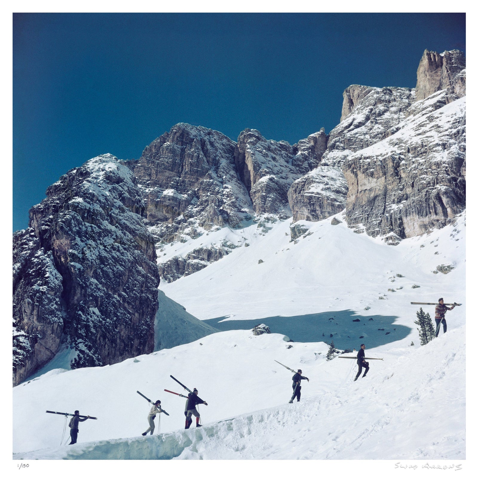 cortina dampezzo - Slim Aarons - Limited Edition - Estate Stamped - Photography - Getty Images