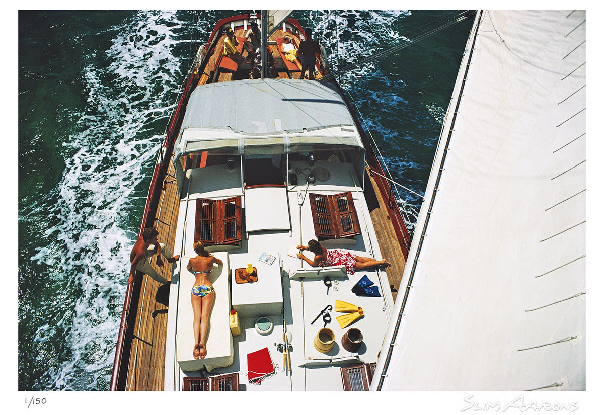 deck dwellers - Slim Aarons - Limited Edition - Estate Stamped - Photography - Getty Images