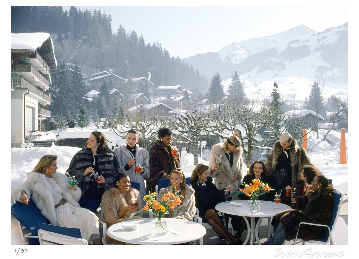 drinks at gstaad - Slim Aarons - Limited Edition - Estate Stamped - Photography - Getty Images