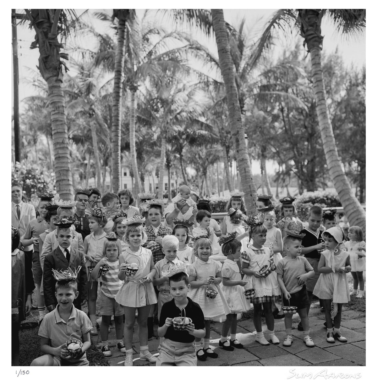 easter egg hunt - Slim Aarons - Limited Edition - Estate Stamped - Photography - Getty Images