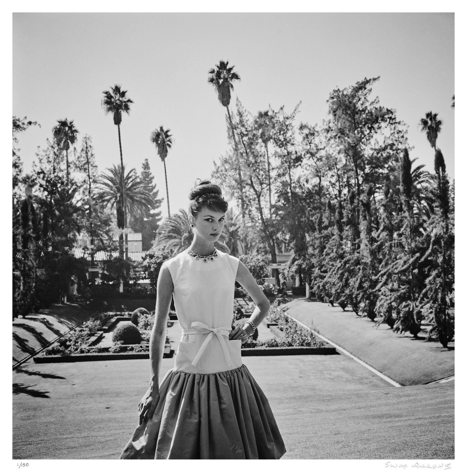 gretchen van de kamp ward in gustave tassell - Slim Aarons - Limited Edition - Estate Stamped - Photography - Getty Images