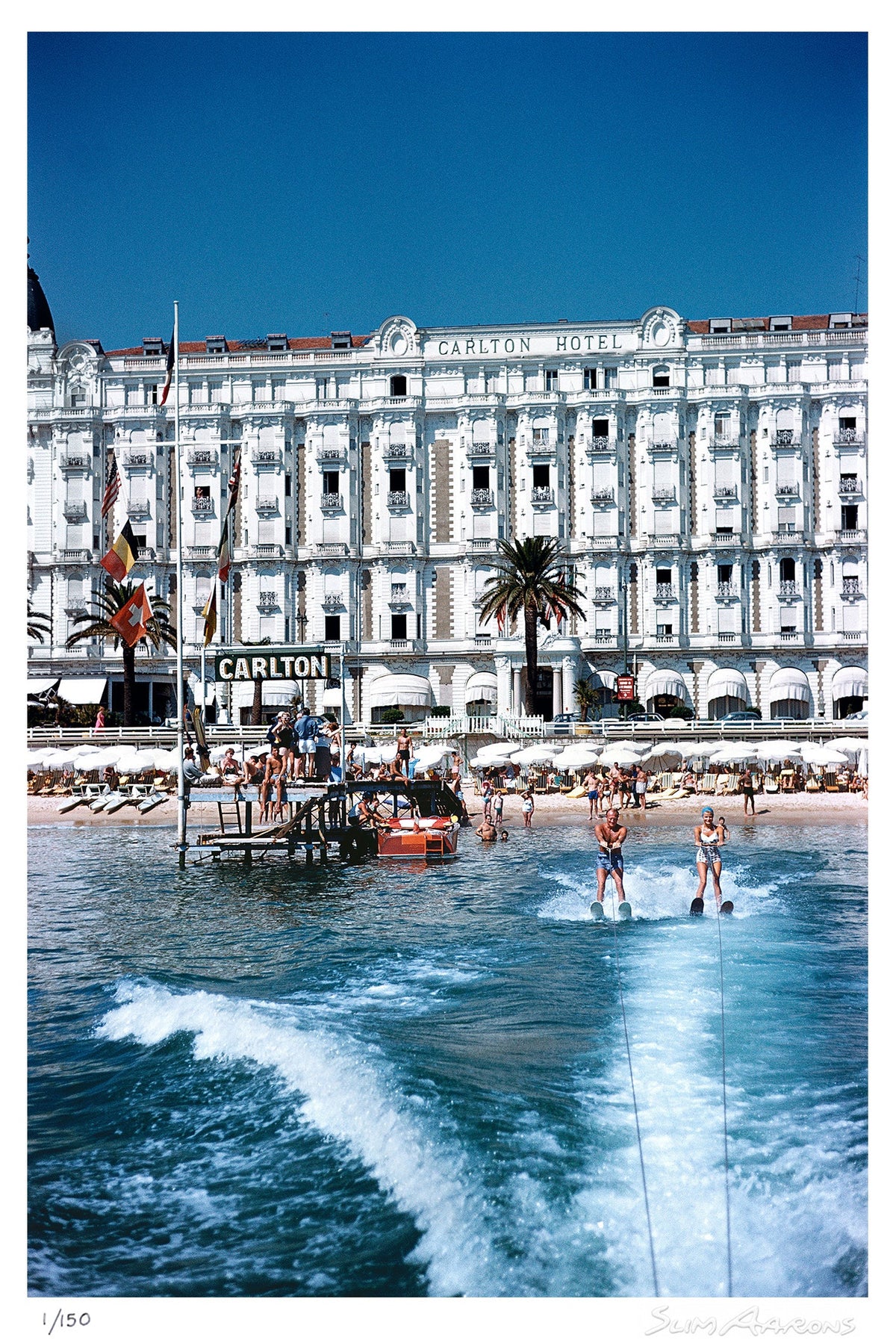 hotel sports - Slim Aarons - Limited Edition - Estate Stamped - Photography - Getty Images