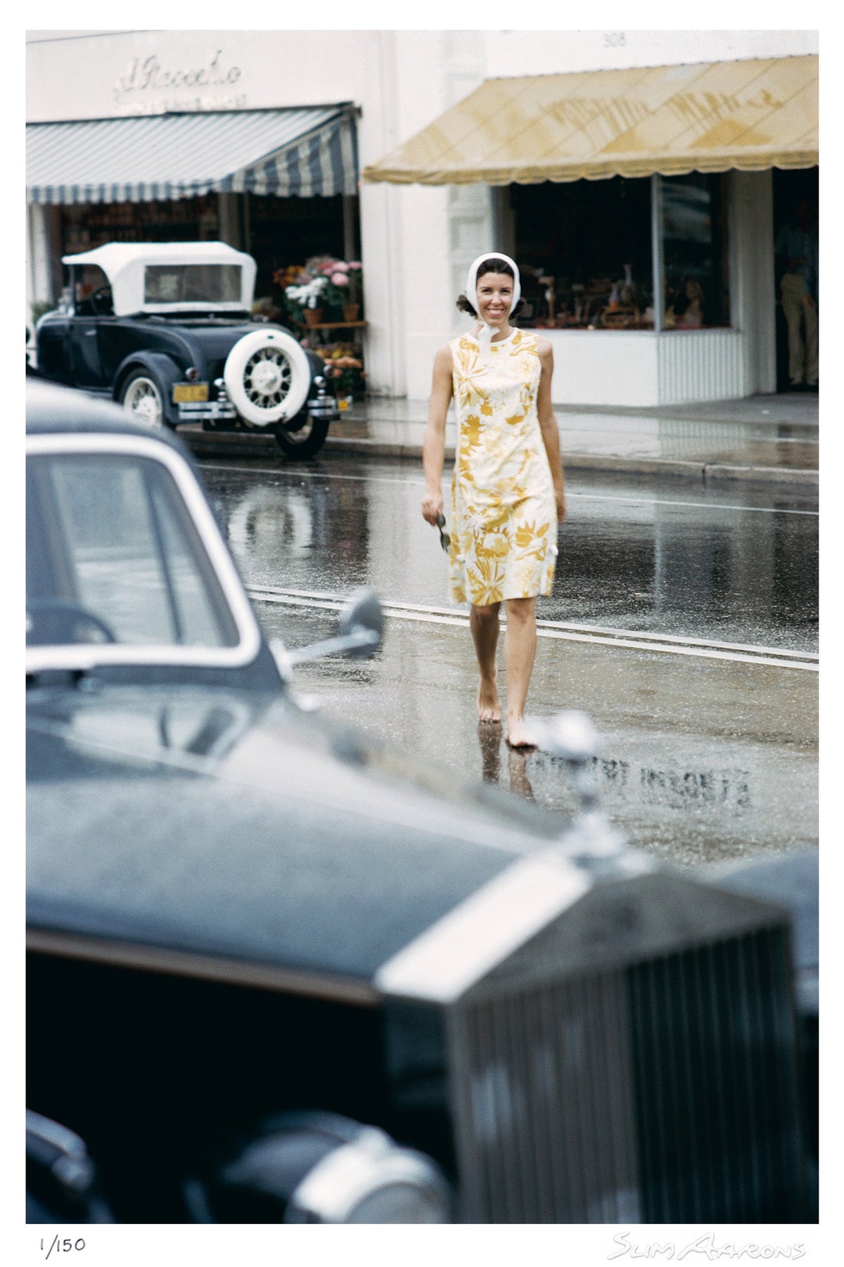 look no shoes - Slim Aarons - Limited Edition - Estate Stamped - Photography - Getty Images