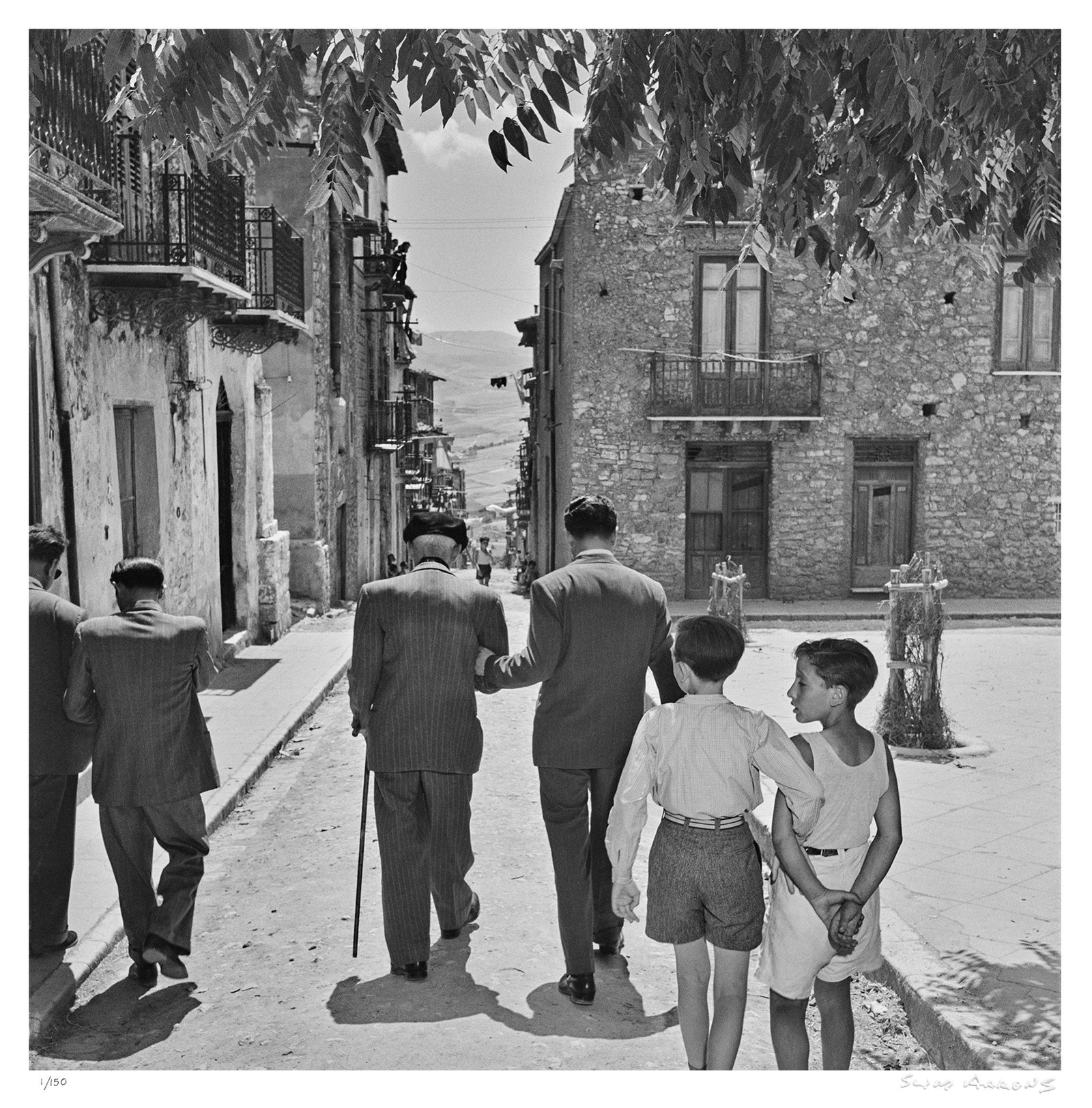 lucky for some - Slim Aarons - Limited Edition - Estate Stamped - Photography - Getty Images