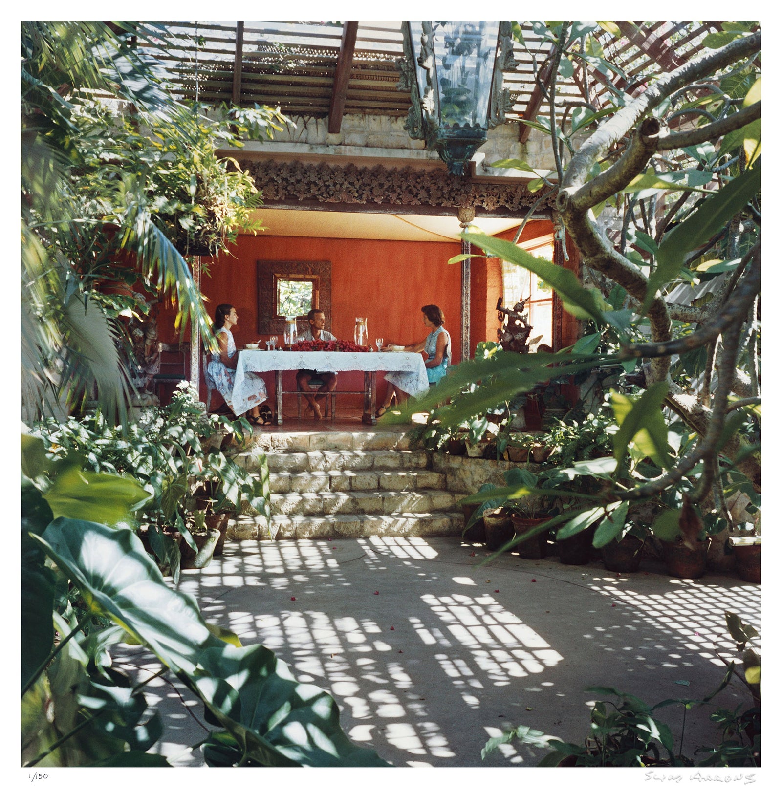 lunch at bali li - Slim Aarons - Limited Edition - Estate Stamped - Photography - Getty Images