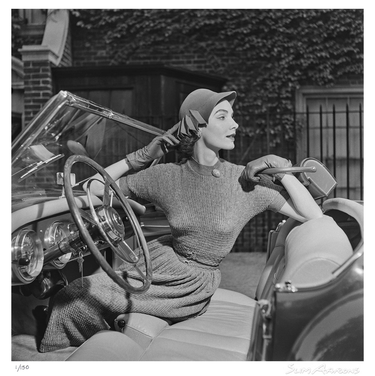 modelling for saks fifth avenue - Slim Aarons - Limited Edition - Estate Stamped - Photography - Getty Images