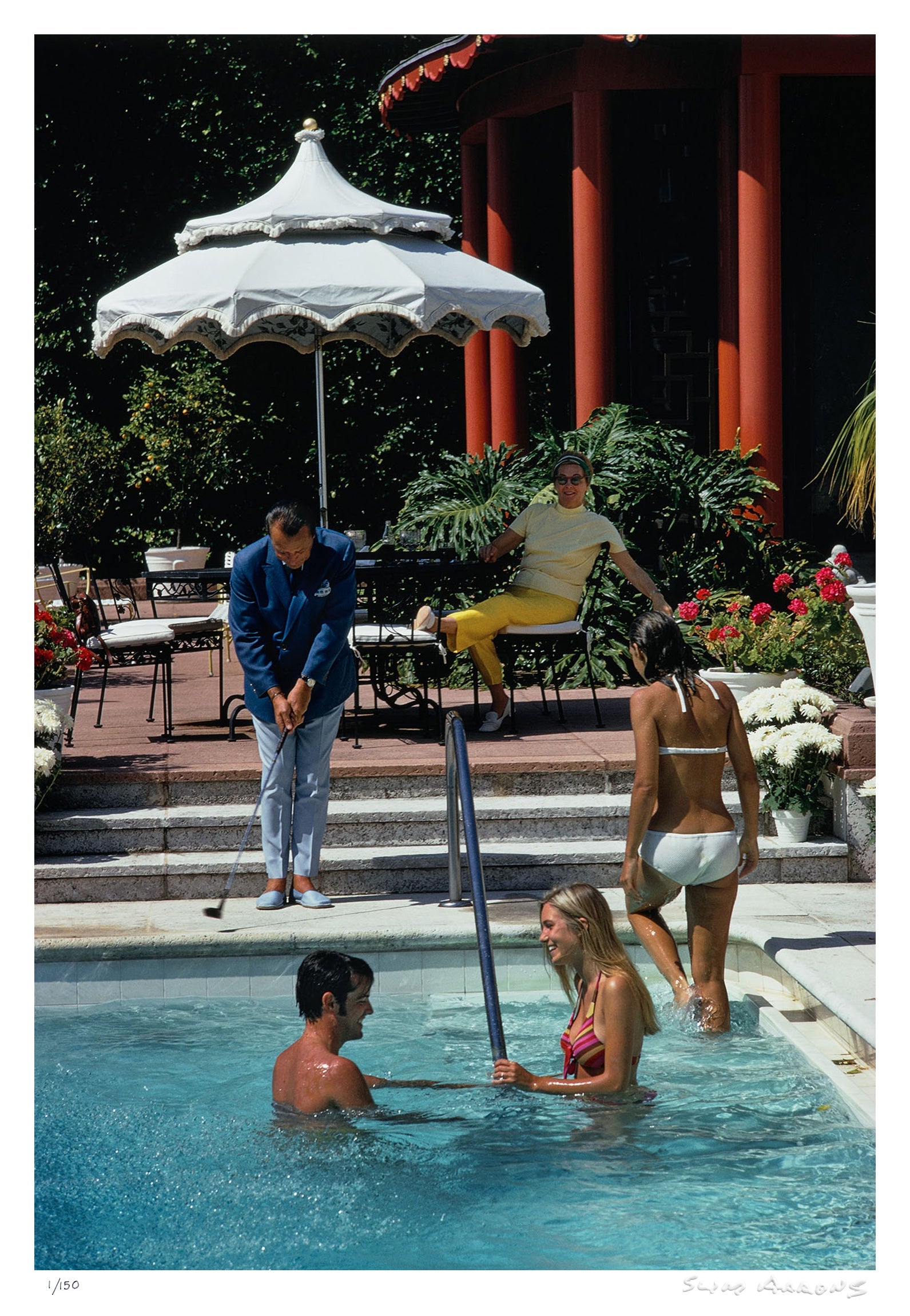 pool golfer - Slim Aarons - Limited Edition - Estate Stamped - Photography - Getty Images