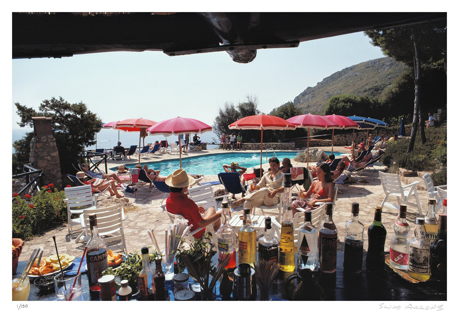 poolside bar - Slim Aarons - Limited Edition - Estate Stamped - Photography - Getty Images