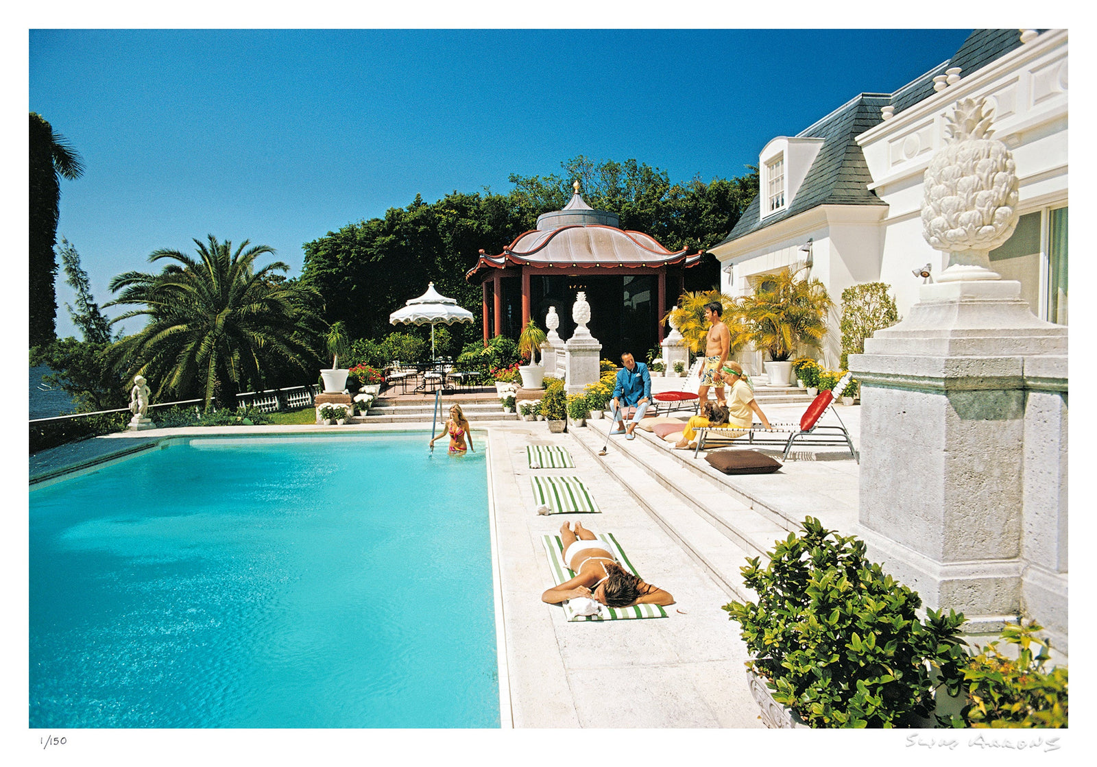 poolside chez holder - Slim Aarons - Limited Edition - Estate Stamped - Photography - Getty Images