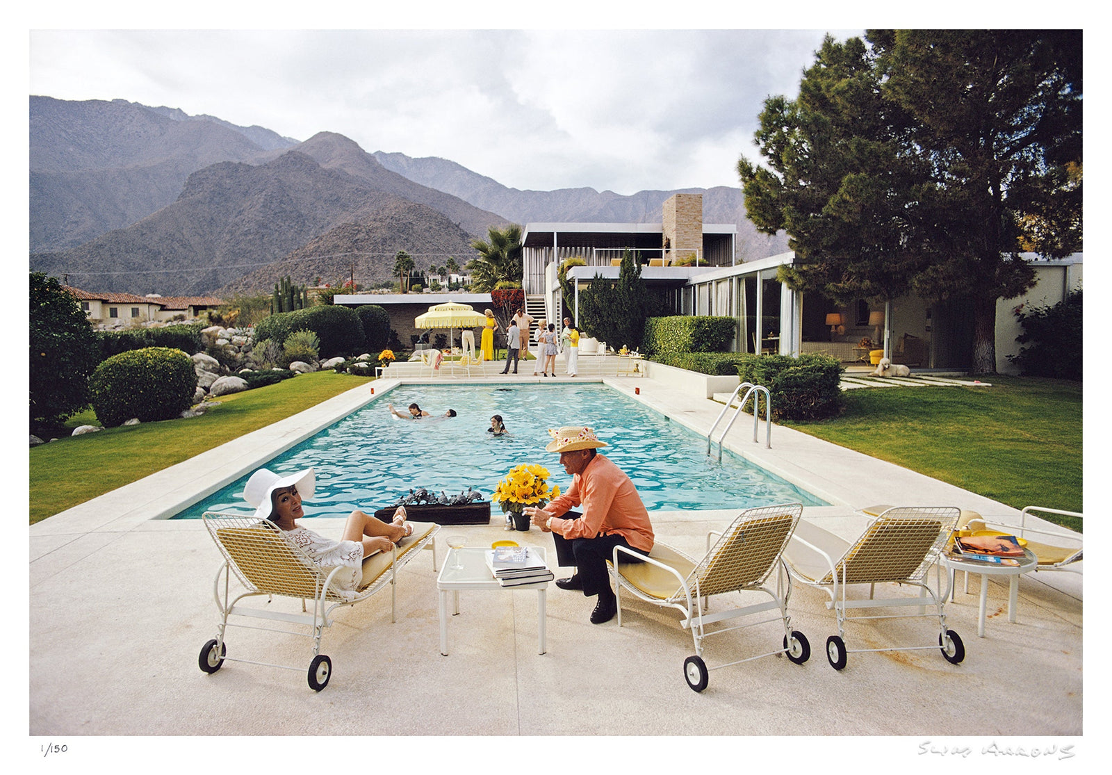 poolside interruption - Slim Aarons - Limited Edition - Estate Stamped - Photography - Getty Images