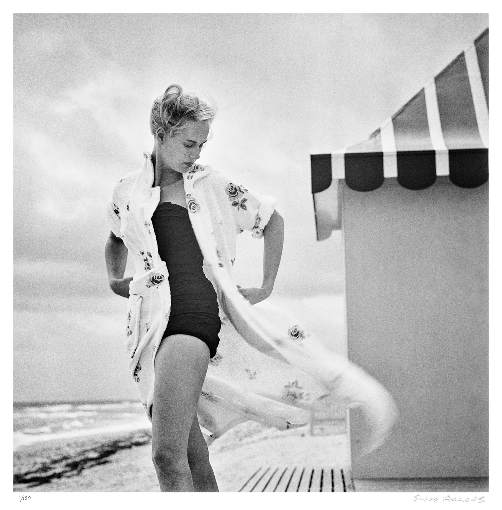 pulitzer on the beach - Slim Aarons - Limited Edition - Estate Stamped - Photography - Getty Images