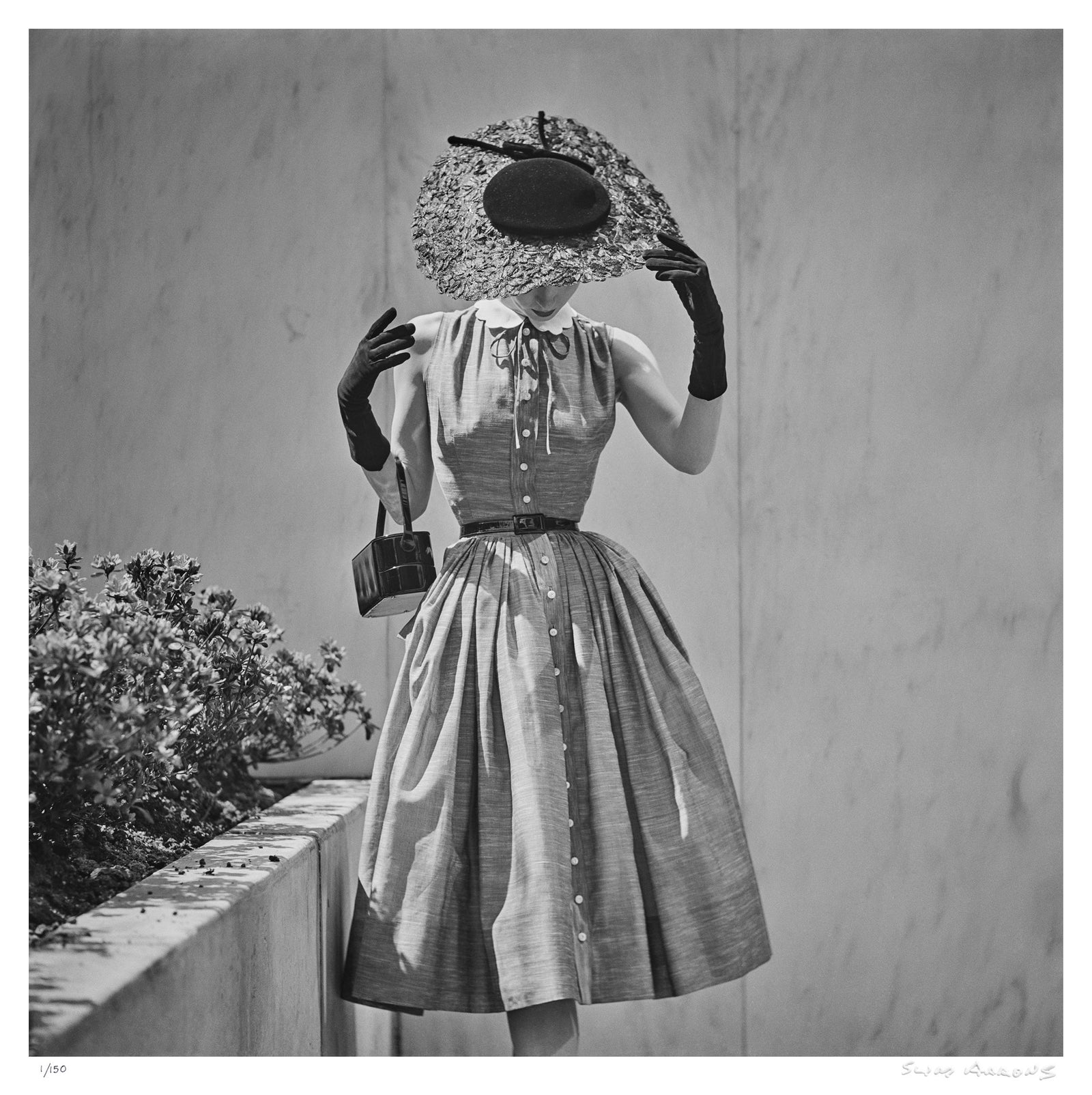 saks fifth ave - Slim Aarons - Limited Edition - Estate Stamped - Photography - Getty Images