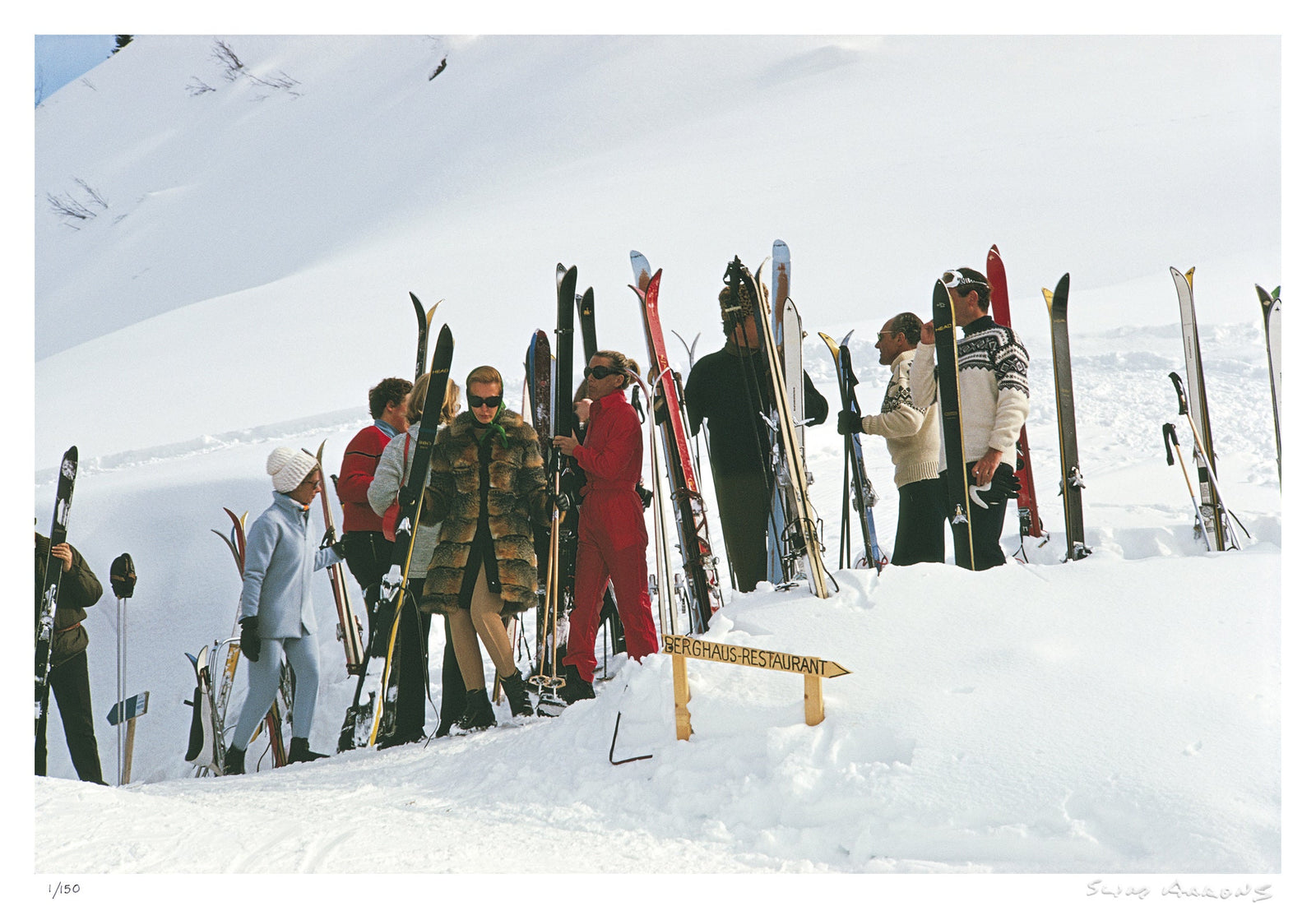 skiers at gstaad - Slim Aarons - Limited Edition - Estate Stamped - Photography - Getty Images