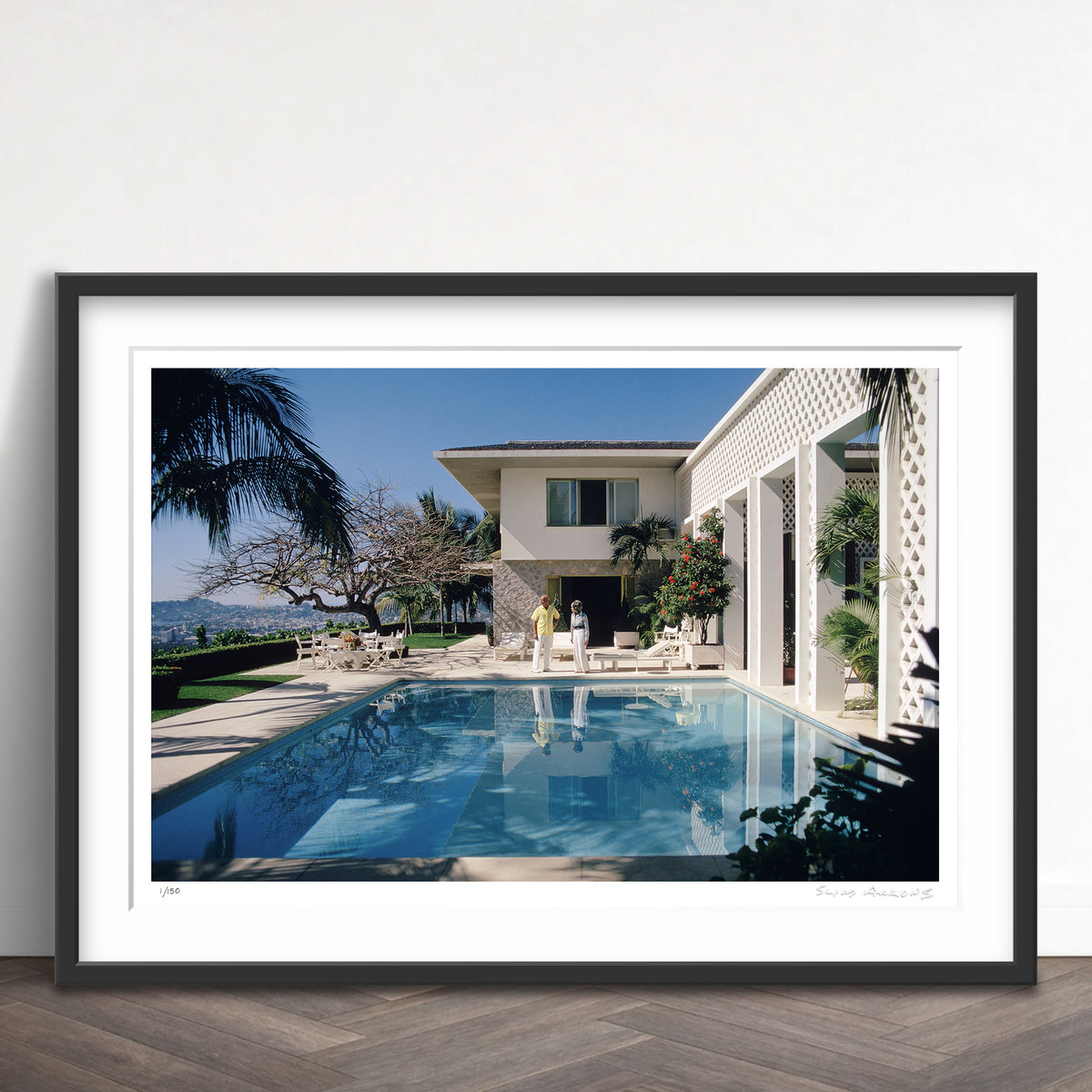 Slim Aarons Limited Edition Estate Stamped acapulco pool limited edition 3165342 Framed
