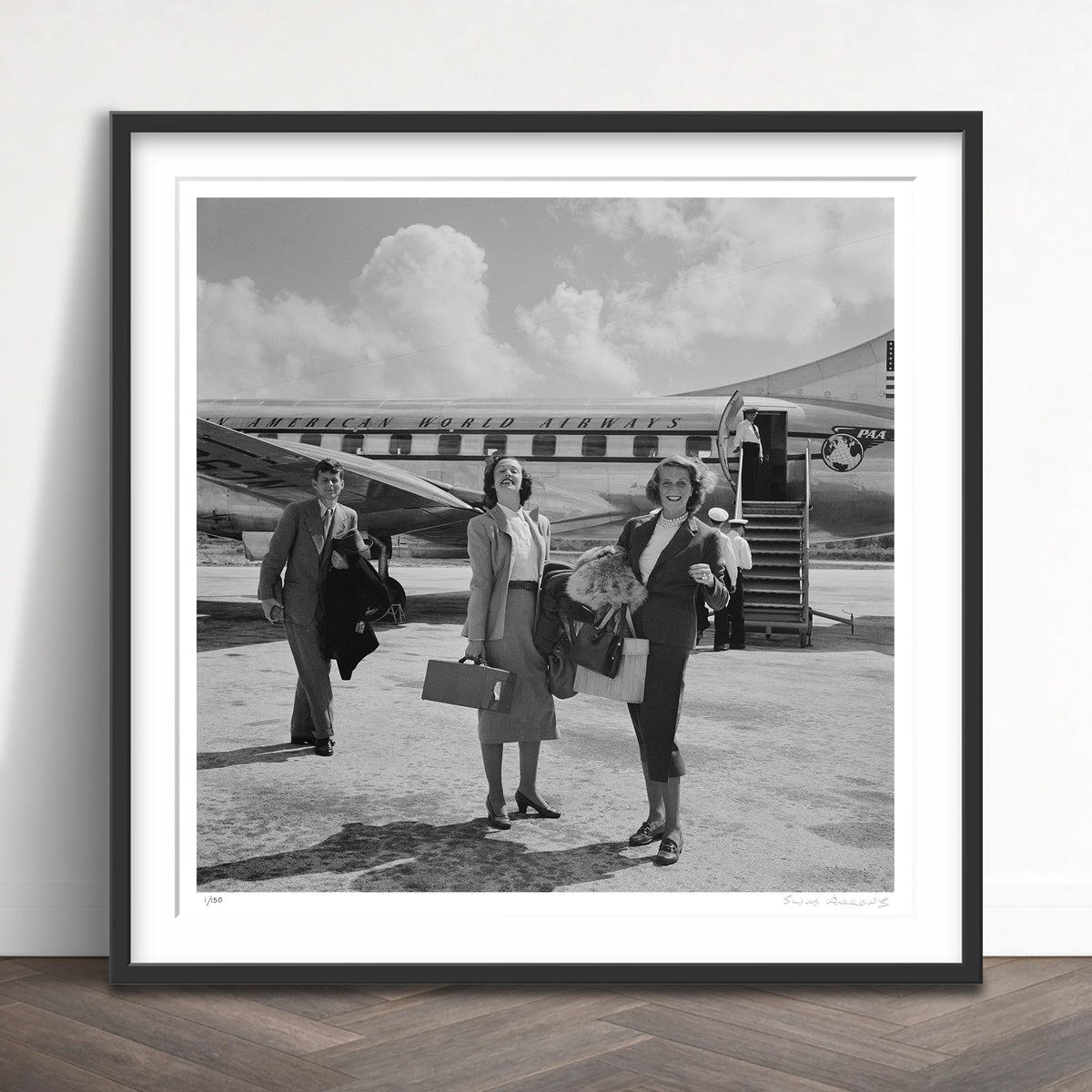 Slim Aarons Limited Edition Estate Stamped kennedy and friends limited edition 3137778 Framed