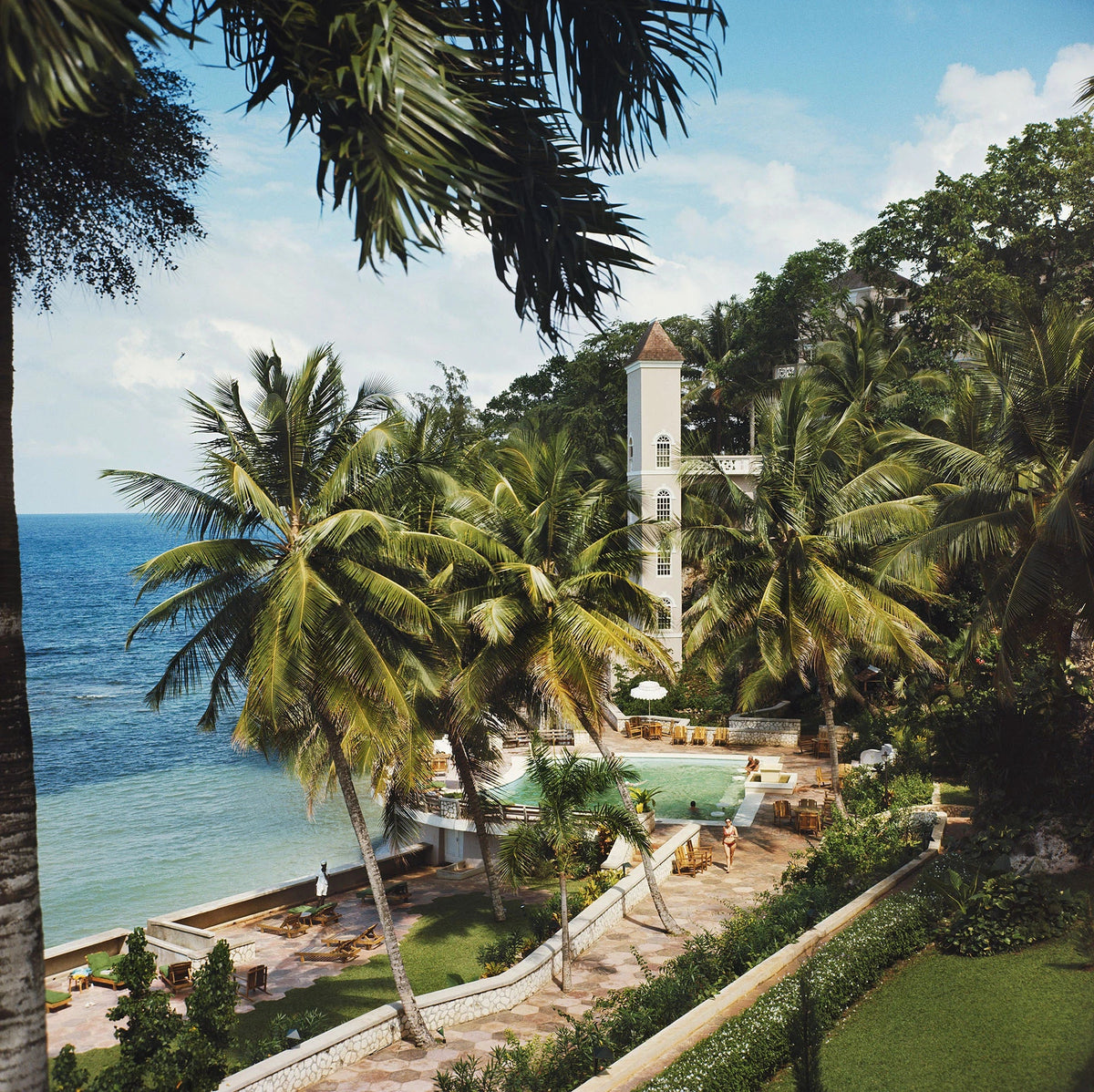 Bahamanian Hotel