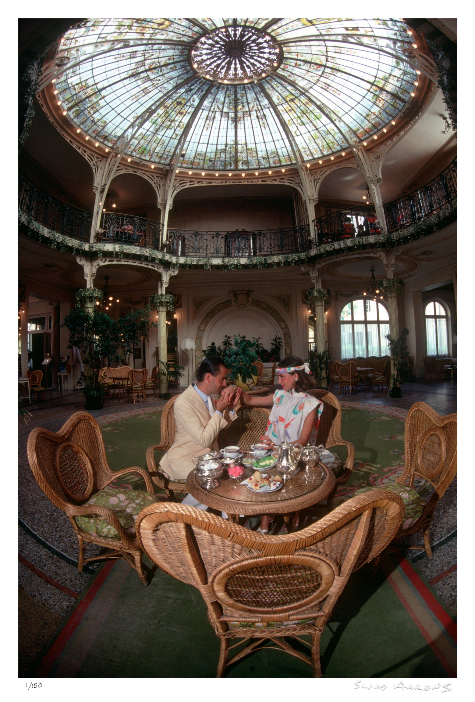 sweet tooth - Slim Aarons - Limited Edition - Estate Stamped - Photography - Getty Images