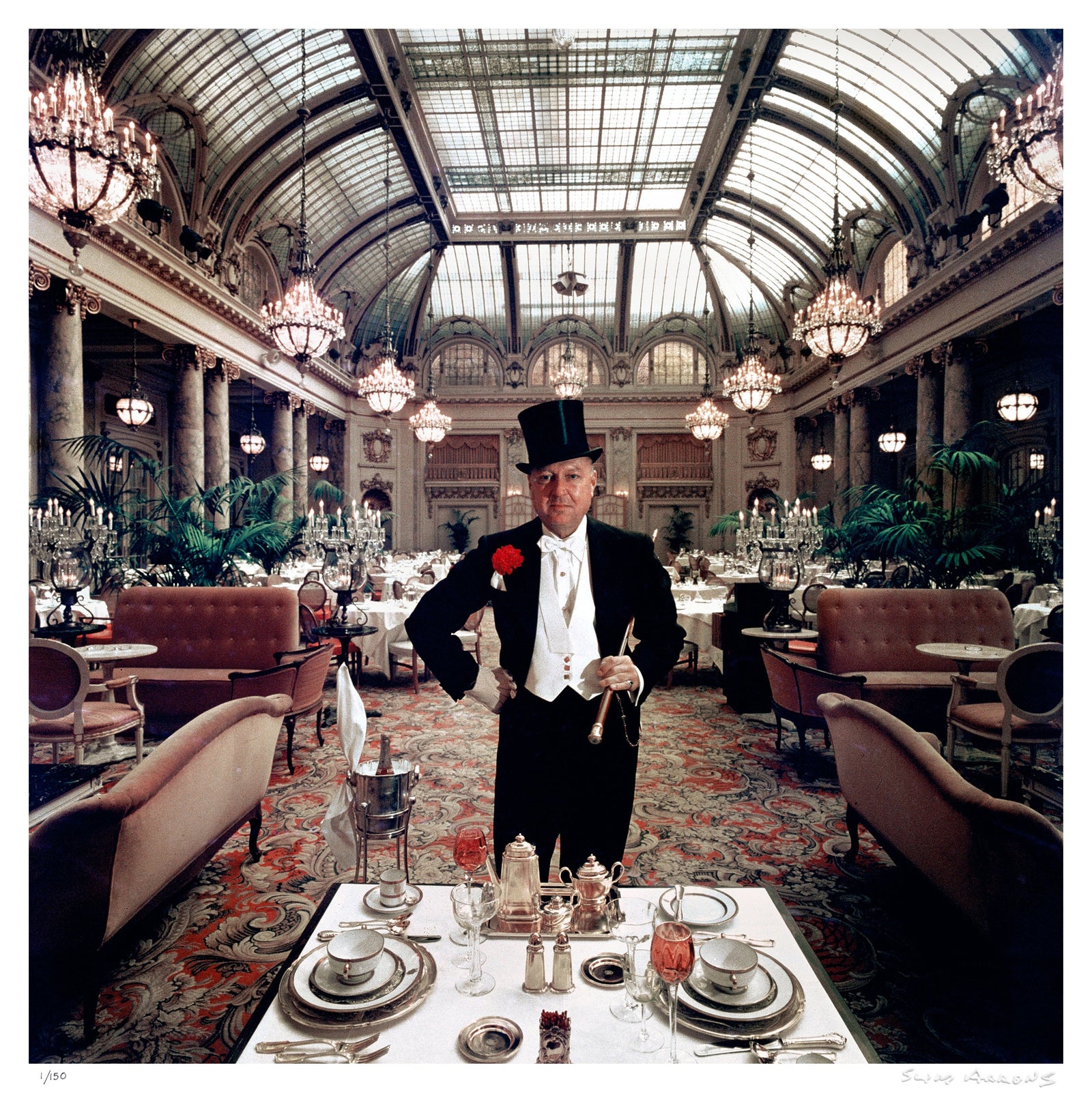 top peoples eatery - Slim Aarons - Limited Edition - Estate Stamped - Photography - Getty Images