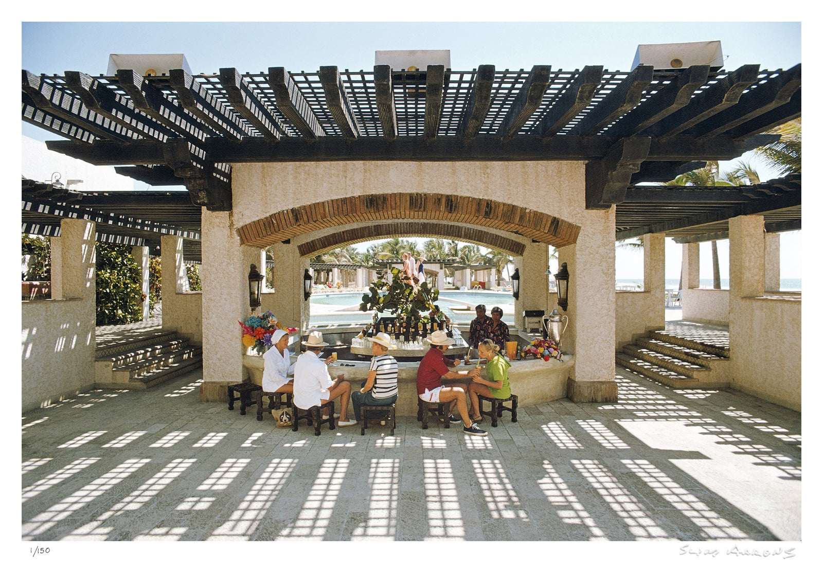 tres vidas acapulco 1 - Slim Aarons - Limited Edition - Estate Stamped - Photography - Getty Images