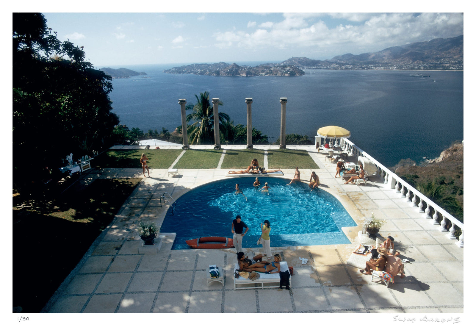 villa nirvana - Slim Aarons - Limited Edition - Estate Stamped - Photography - Getty Images