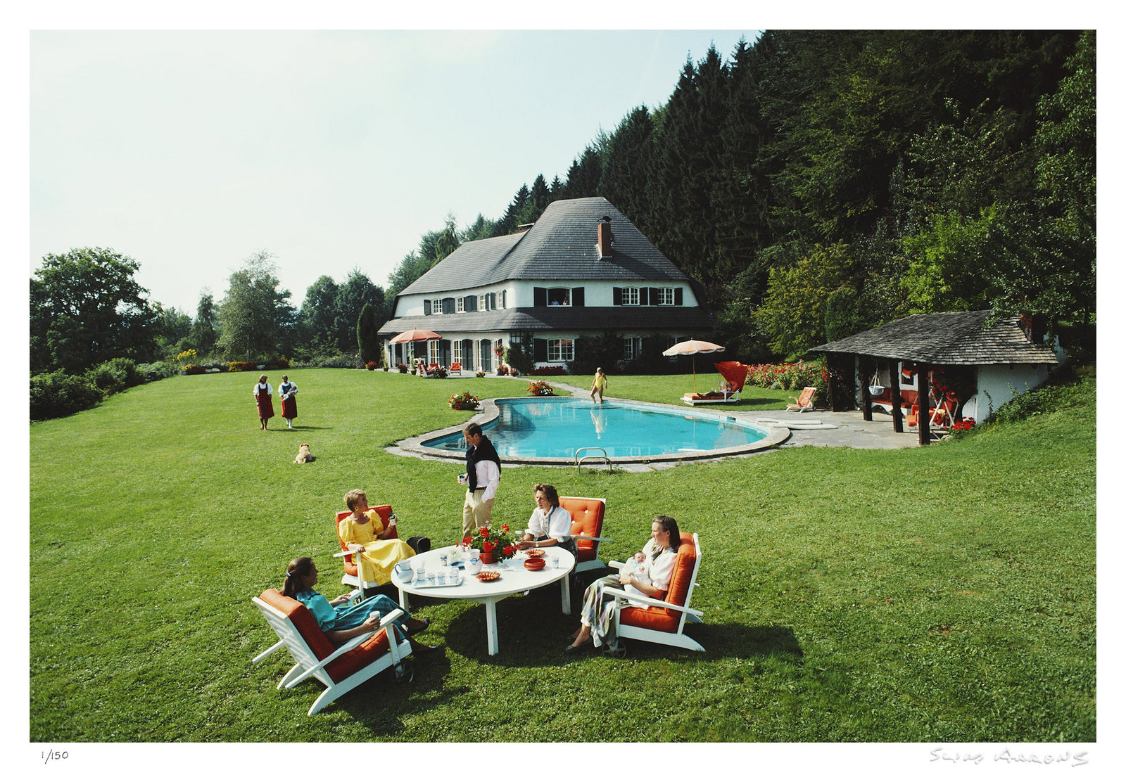 von oswald house - Slim Aarons - Limited Edition - Estate Stamped - Photography - Getty Images