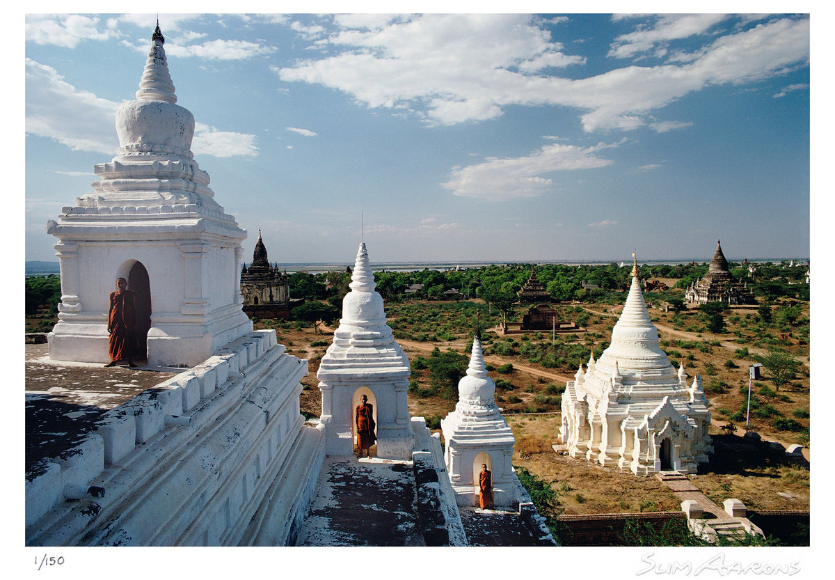 white pagoda - Slim Aarons - Limited Edition - Estate Stamped - Photography - Getty Images