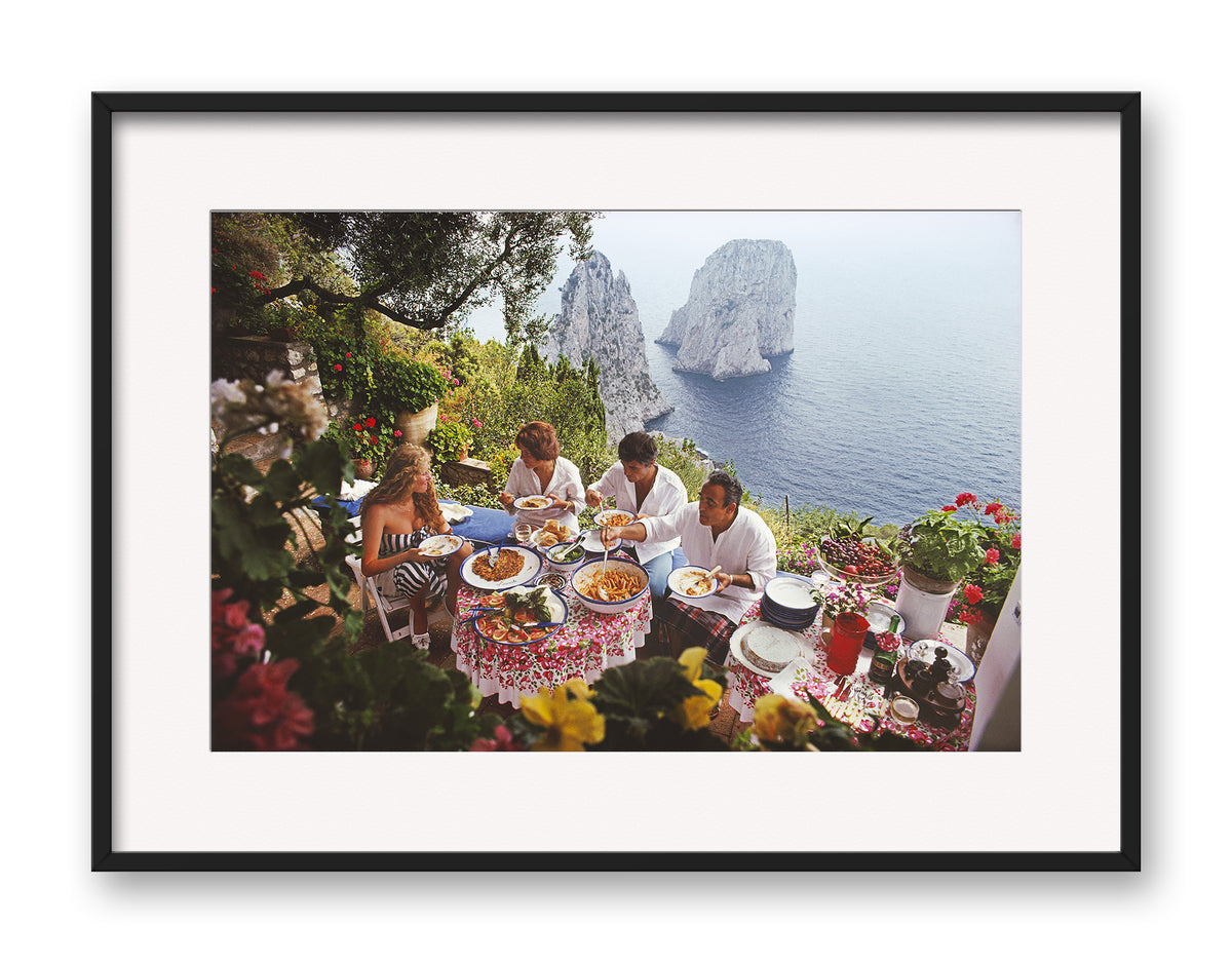 Dining Al Fresco On Capri